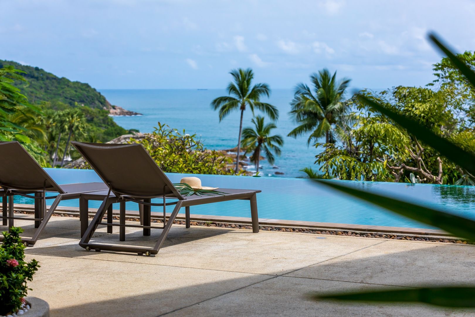 วิลล่าวิวทะเลหรู สำหรับขาย บนเกาะสมุย